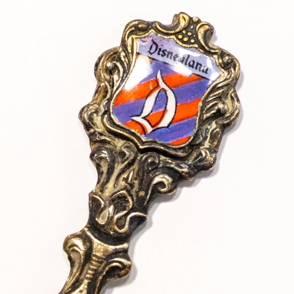Vintage Disneyland Souvenir Spoon Sleeping Beauty Castle Vintage Princess Merch - Picture 2 of 4